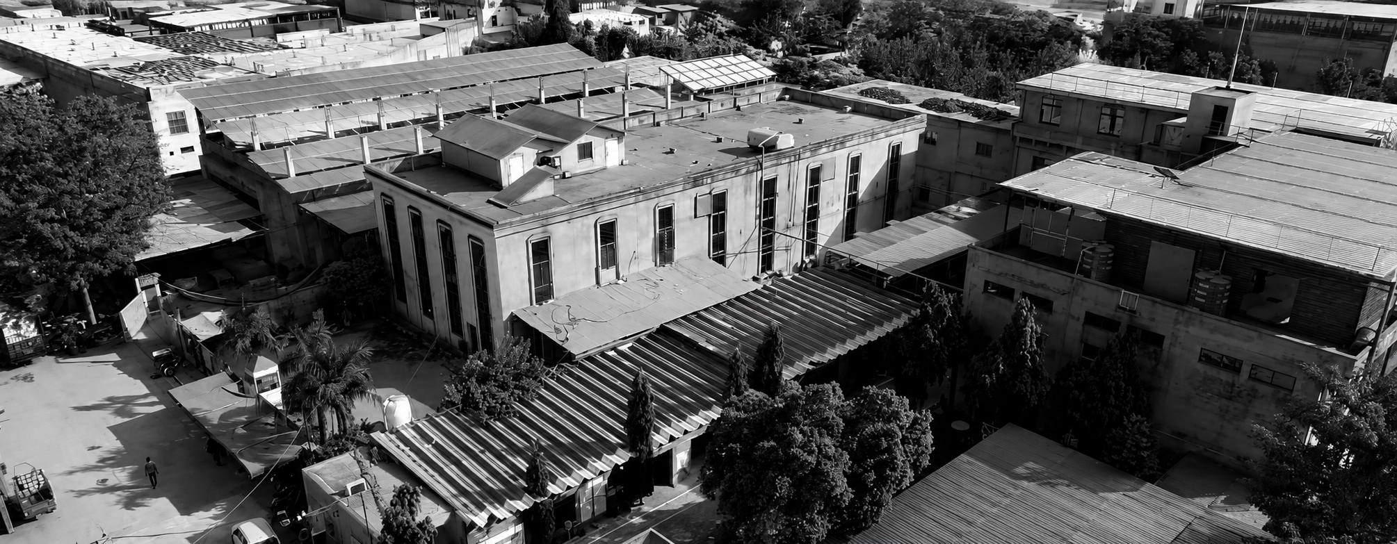 Darcz international factory image