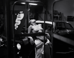 1 ????  ＥＤＩＴＩＯＮＳ floor 0.006499