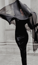 1 Strange Scenes In A Mad World floor 0