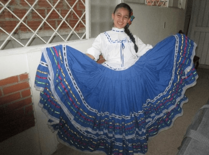 005-andina-cuerpo-archivo