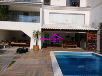 Casa de Condomínio Vila Valqueire com 400 m2 referência: MCI-0149