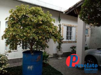 Casa Padrão Alves Dias com 221 m2 referência: CT-6786