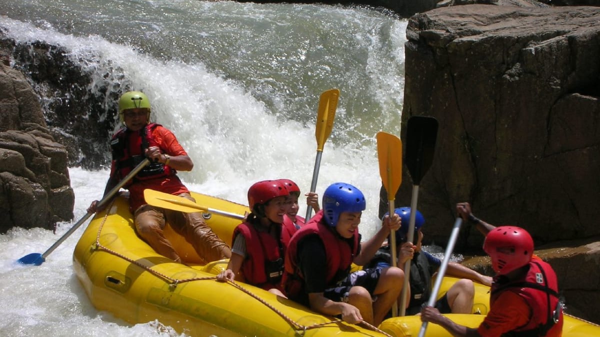 White Water Rafting Di Slim River Bersama Tripfez