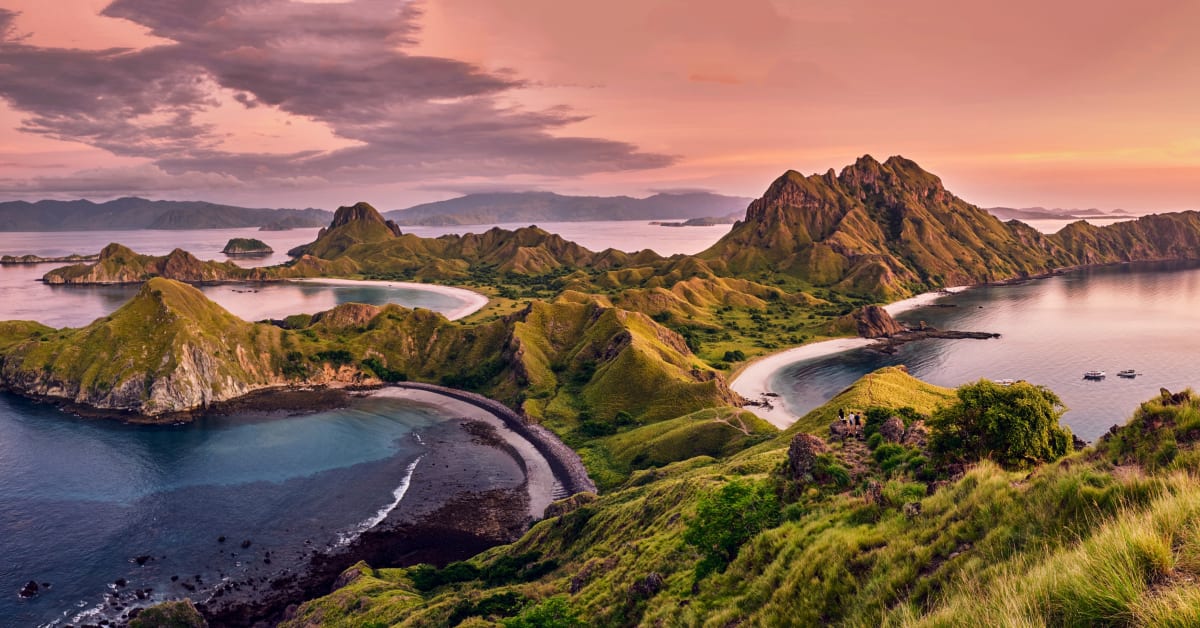 Labuan Bajo Tour Packages & Holidays 2021/2022 | Tripfez Travel