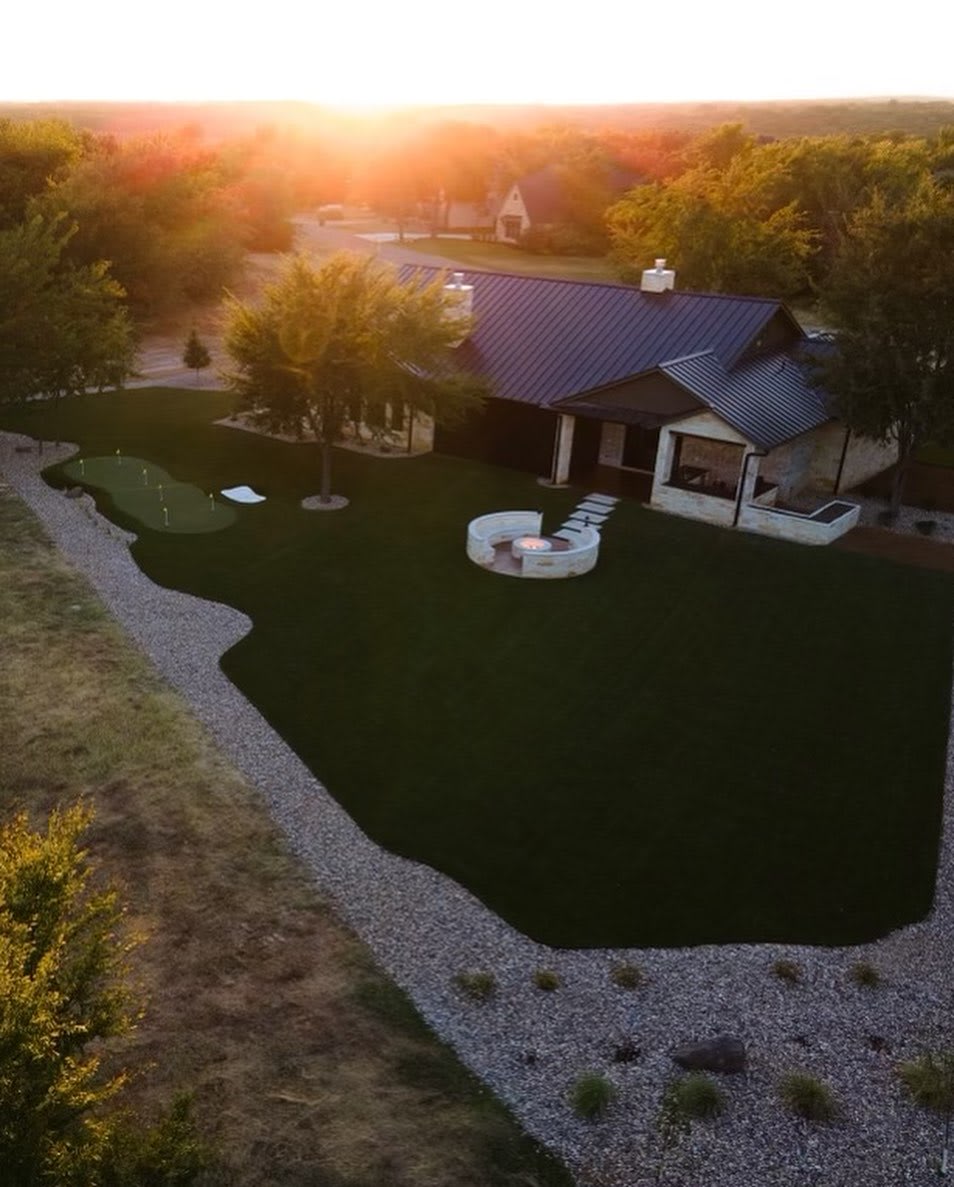 The Benefits of Artificial Turf Around Your Pool