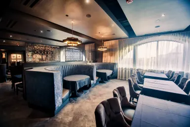 Hearsay Lounge & Restaurant – Arlington
