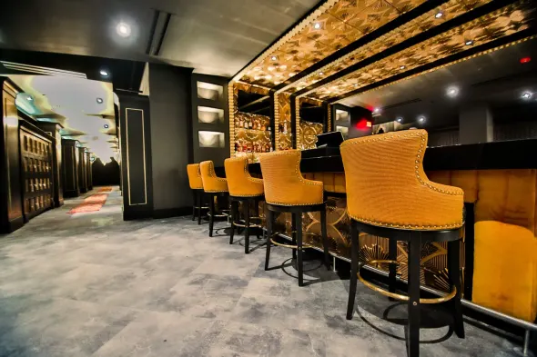 Hearsay Lounge & Restaurant – Arlington