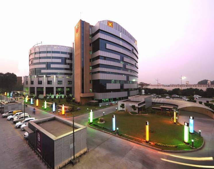 BLK-Max Super Specialty Hospital