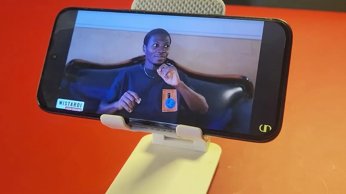 infinix note edgeent