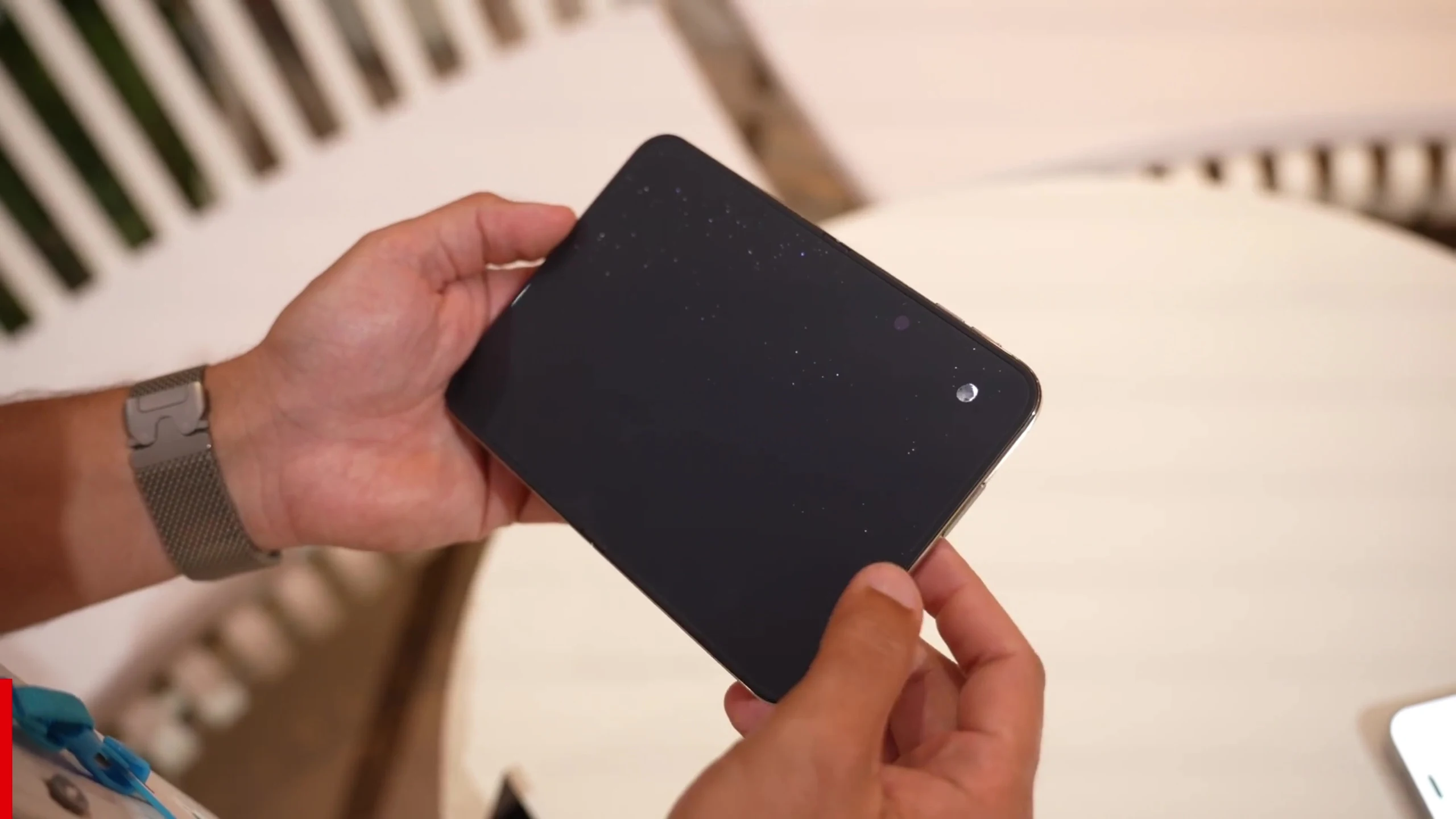 iphone duo vs galaxy z fold8q