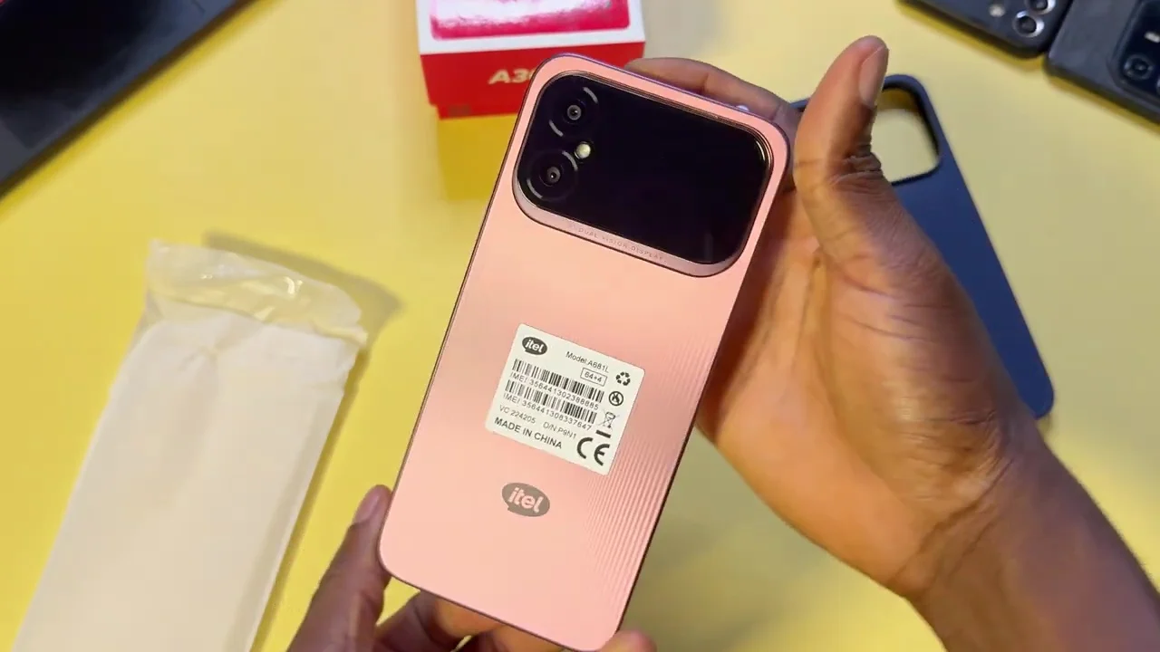 itel a300 unboxing4