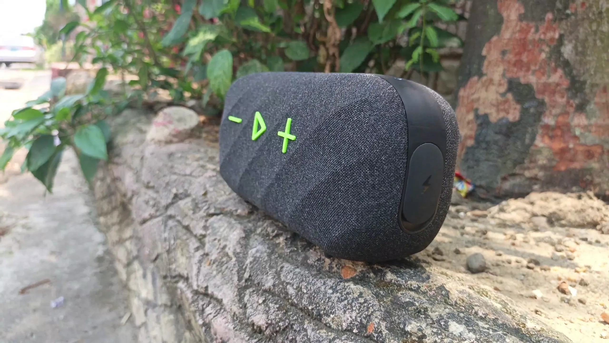 oraimo spacebox active ss