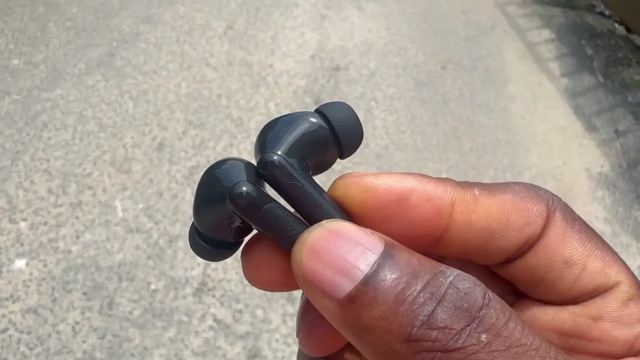 oraimo spacebuds lite 23