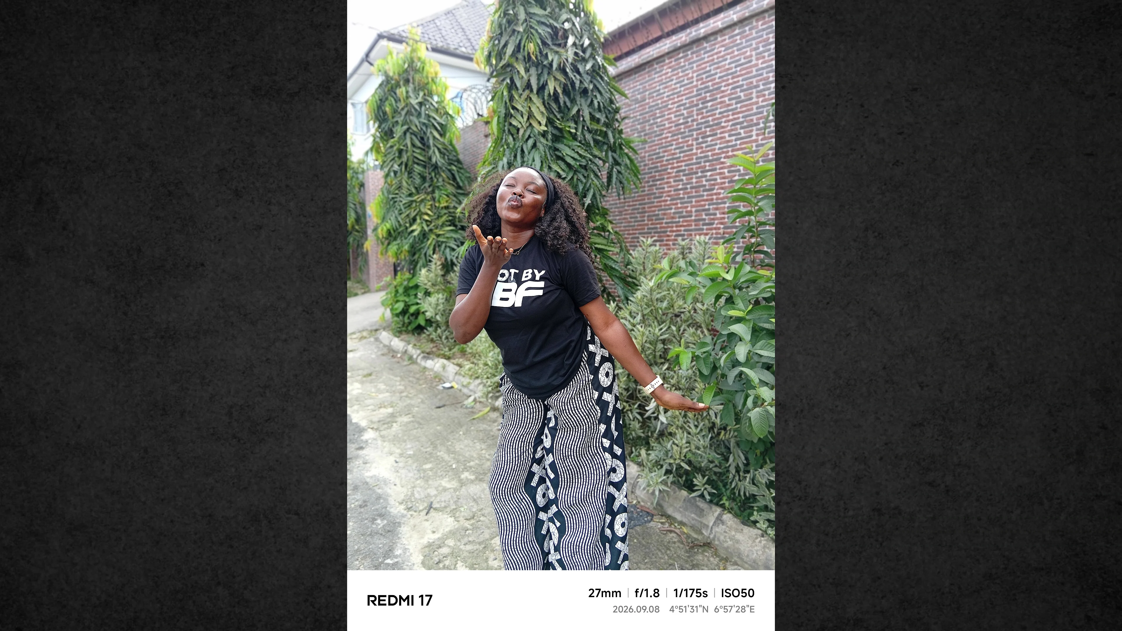 redmi 17 reviewcam1