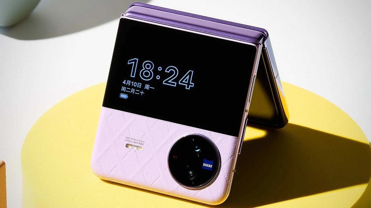 Vivo X Flip