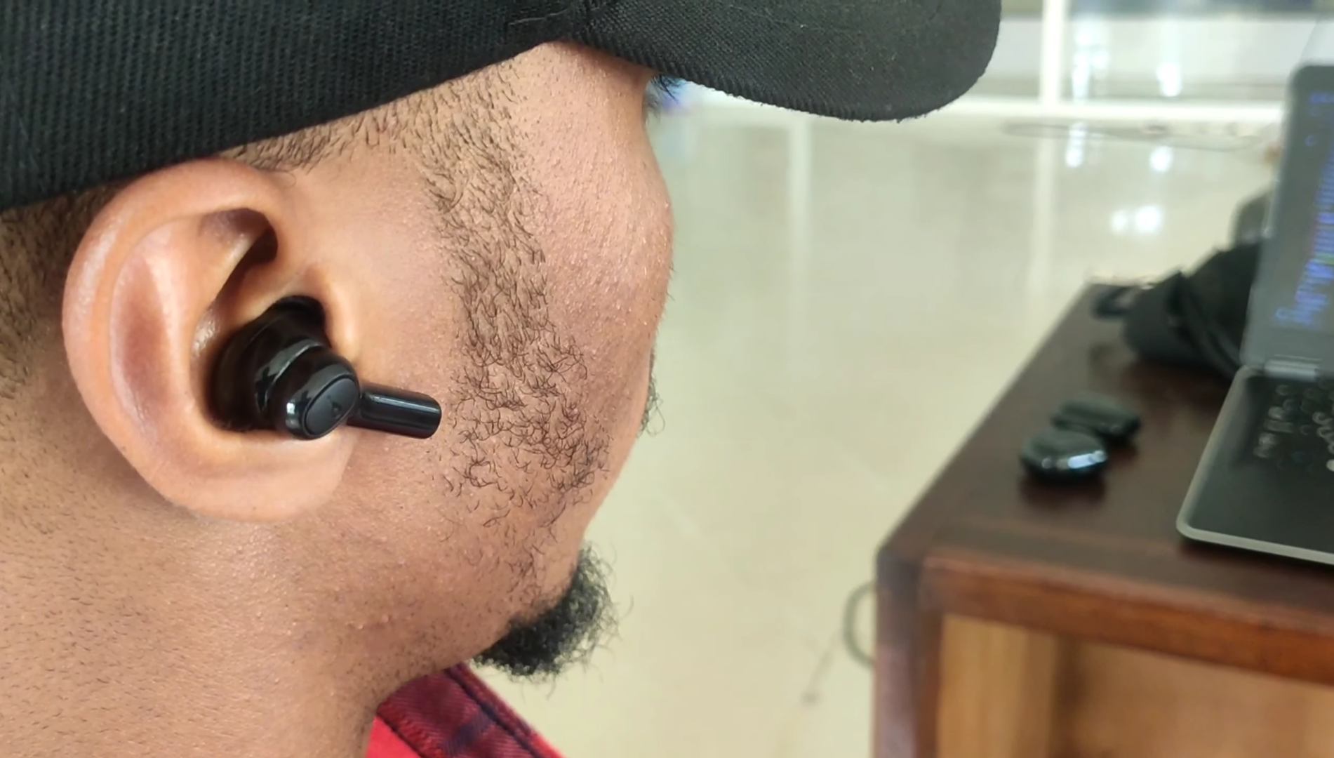 soundcore r100 in ear