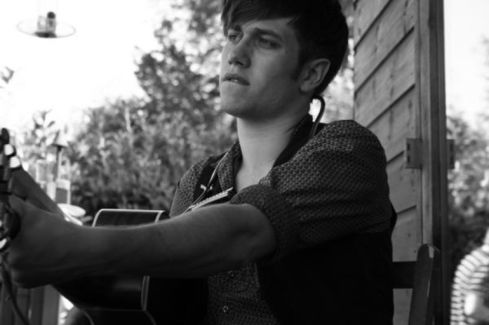 Bobby Long pictures