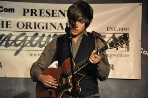 Bobby Long pictures