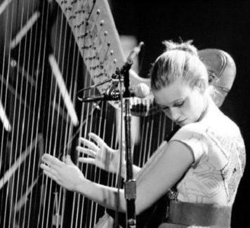 Joanna Newsom pictures