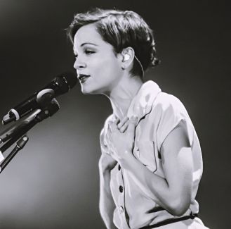 Natalia Lafourcade pictures