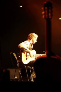 Jesse Cook pictures