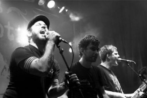Chuck Ragan pictures