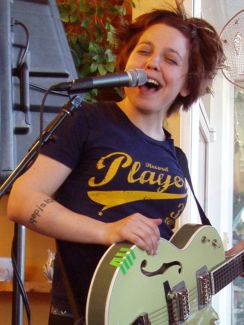 Erin McKeown pictures