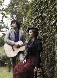 Acoustic Collabo pictures