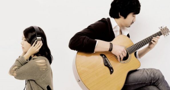 Acoustic Collabo pictures
