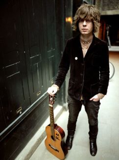 Fionn Regan pictures