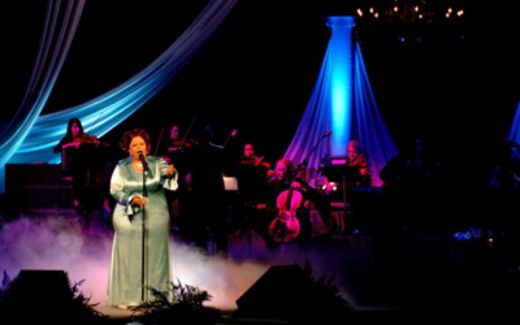 Tamela Mann pictures