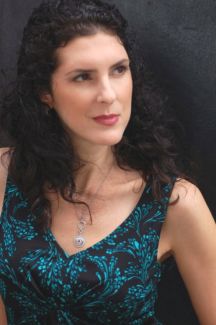 Beth Hirsch pictures