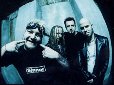 Drowning Pool pictures