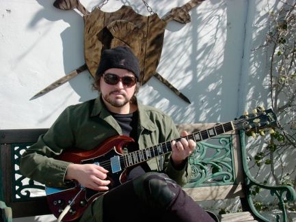 Alain Johannes pictures