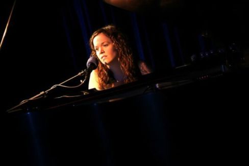 Allison Crowe pictures