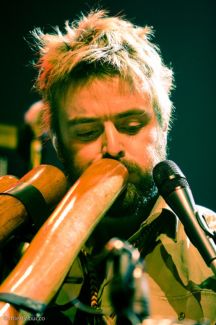 Xavier Rudd pictures