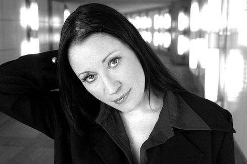 Holly Cole pictures