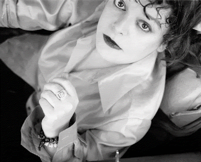 Angela McCluskey pictures