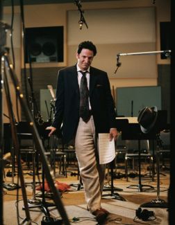 John Pizzarelli pictures