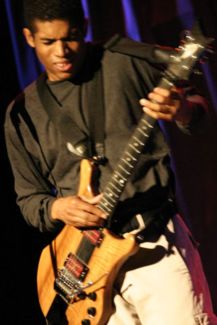 Stanley Jordan pictures