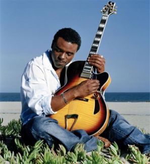 Norman Brown pictures