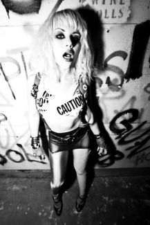 Barb Wire Dolls pictures