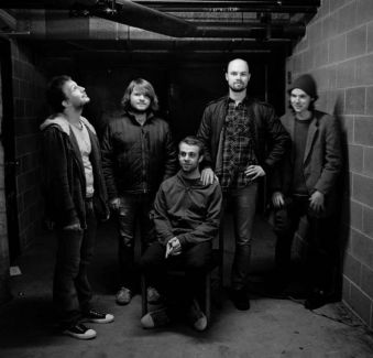 Colour Revolt pictures