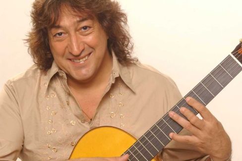 Toninho Horta pictures