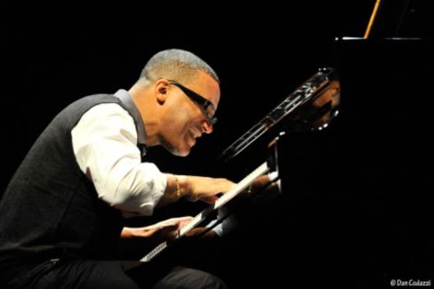 Gonzalo Rubalcaba pictures