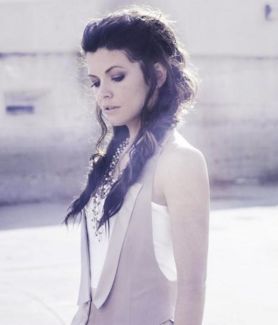 Erin McCarley pictures