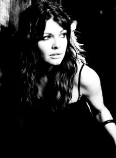 Erin McCarley pictures