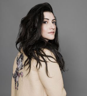 Alex Winston pictures