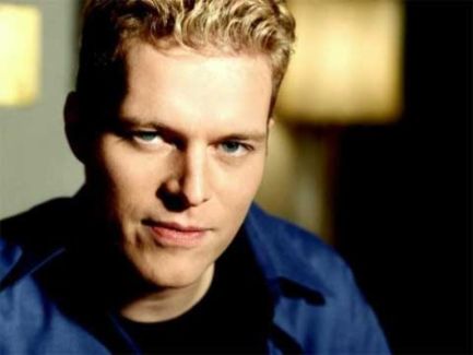 Tal Bachman pictures