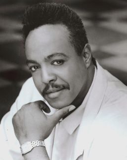 Peabo Bryson pictures